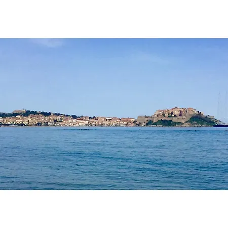 Pinzali Avec Mezzanine Calenzana